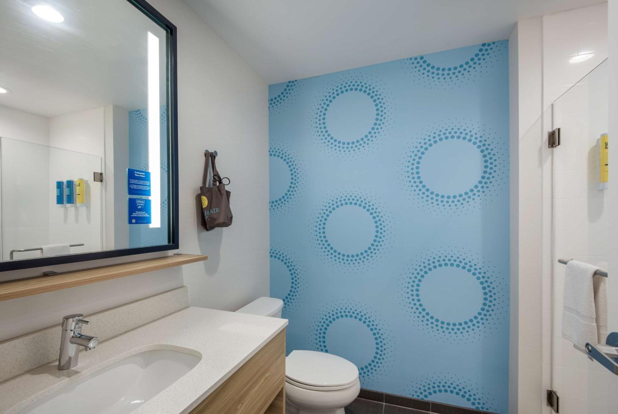 Tru By Hilton Warsaw, In Hotel Bagian luar foto